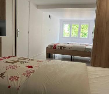 Palaiseau Apartamento | Lumbini Home