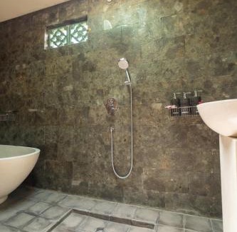 Kedewatan Casa | Lumbung Sari Wooden Villa