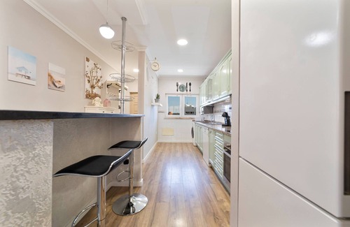 Branqueira Apartamento | Lumen Stay by HelloVacations