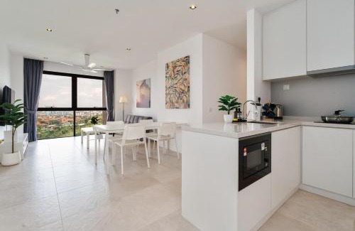 Tropicana Apartamento | Lumi Tropicana Golf Course View
