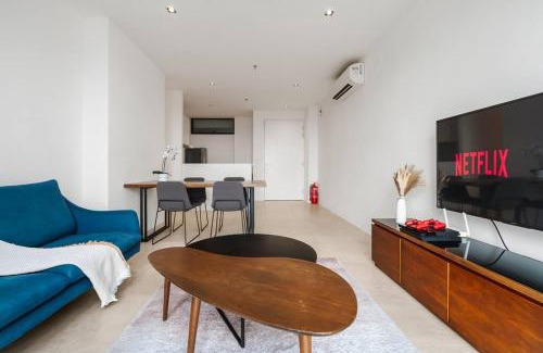 Tropicana Apartamento | Lumi Tropicana Ps4 Balcony GolfView Modern 8pax