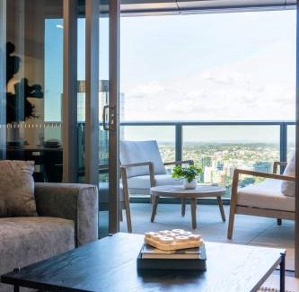 Brisbane Central Business District Apartamento | Luminair - Luxury Above the Botanic and Rivers Bend, Queens Wharf Residence Level 29 3Bedroom Luxury Stay