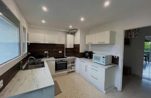Les Platanes Apartamento | Lumineux T3 Centre Perpignan, Balcon et Parking