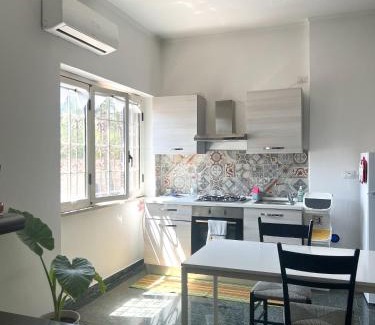 Ciampino Apartamento | Luminoso appartamento - Parking