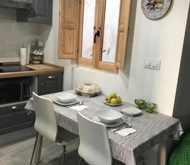 Centro histórico de La Coruña Apartamento | Luminoso Loft en la Ciudad Vieja