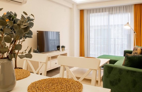 Iskele Mahallesi Apartamento | Luminous Flat with Sea View in Izmir