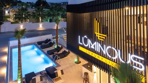 Kallithea Apartamento | Luminous luxury living