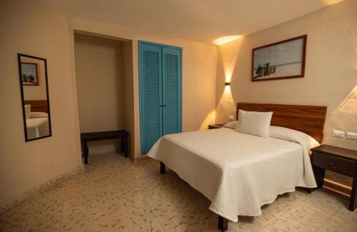 Colonia Centro Hotel | LUNA AZUL BY UVAS