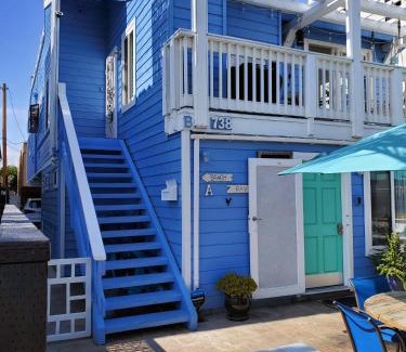 Mission Beach Apartamento | Luna Azul, cozy condo only steps to Mission Beach! Free Internet
