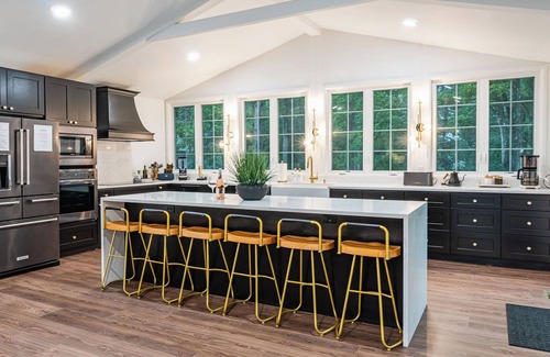 Leeds Casa | Luna Cove: Premier Hudson Valley Getaway