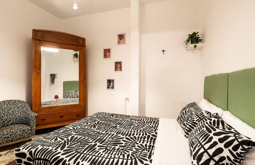 Bari City Centre Cama Y Desayuno | Luna e Surya by Wonderful Italy