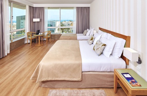 Setubal Hotel | Luna Esperança Centro Hotel