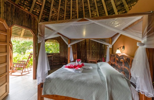 Carate Cabina | Luna Lodge