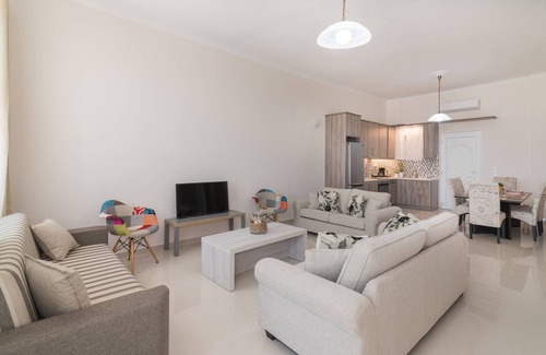 Akrotiri Apartamento | Apartamento frente a la playa 'luna nera'