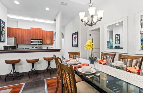 South Sarasota Casa | Luna Nueva: Private Pool, New Renovation, Sleeps 8