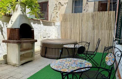 Pisa Apartamento | Lungarno - Giardino e Vasca Spa