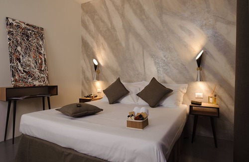 Santa Maria Novella Hotel | Lungarno Vespucci 50