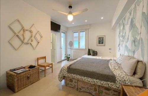 Marzocca Cama Y Desayuno | Lungomare 70