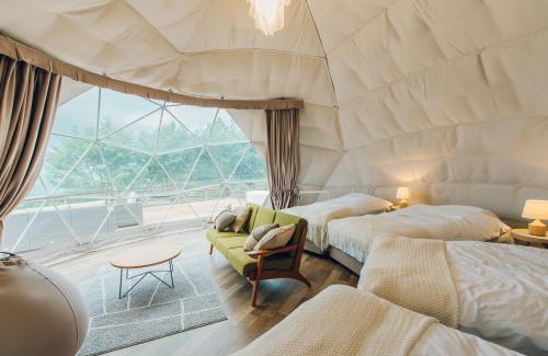 Shikokuchuo Otro | LUONTE 霧の高原 Glamping