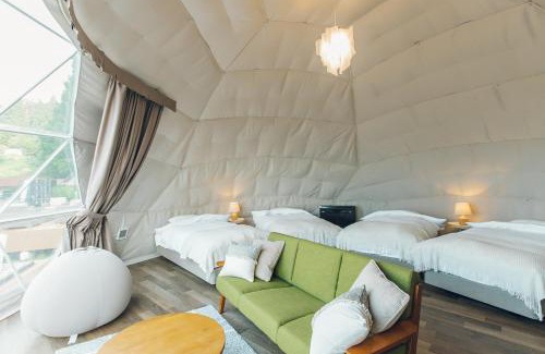 Shikokuchuo Otro | LUONTE 霧の高原 Glamping