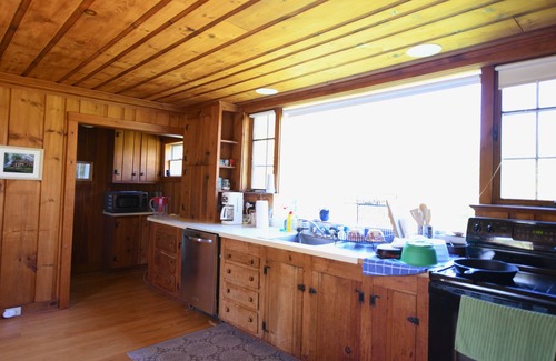 Raymond Otro | Lupine Field Farmhouse on 120+ acres