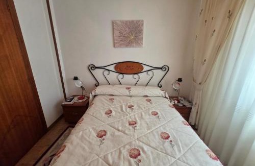 Distrito Oeste Apartamento | LUR Gijón - Espacioso alojamiento de 3 hab en La Calzada - VUT-7016-AS