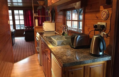 Aviemore Cabina | Cabaña-Estándar-Baño Privado-Vista al Parque-Lurchers Cabin