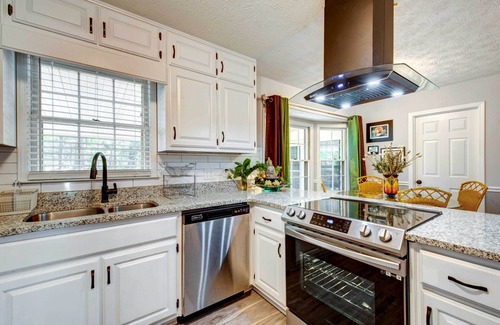 Covington Casa | Lush Covington Home w/ Patio ~ 32 Mi to Atlanta!