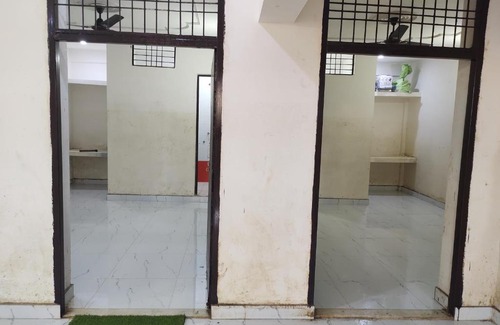 Lucknow Villa | Lush Green Villa A2 Gomti Enclave Near Ambedkar University, Ramabai Maidan, Omaxe, मेपल Paradise