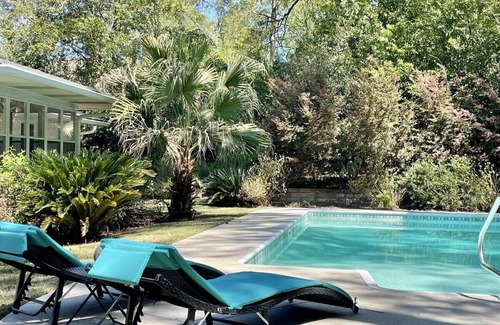 North Augusta Casa | Lush Masters Hideaway w HEATED Pool! Charming 3-bedroom House In North Augusta.