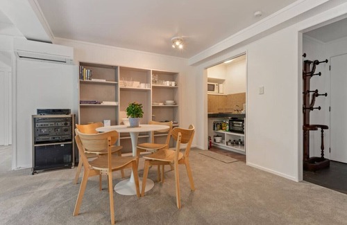 Remuera Casa | Lush Green Hideaway Guest Suite near Newmarket