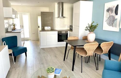 Porthcawl Apartamento | Lush Porthcawl Large Spacious 2 bedroom Apt, Garden, Prime Location