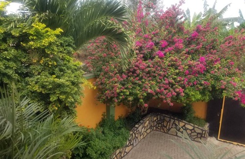 Nungua Casa | Lush&Space