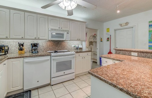 Islamorada Cabaña | Lush tropical plantings in a gated compound located directly on the Florida Bay