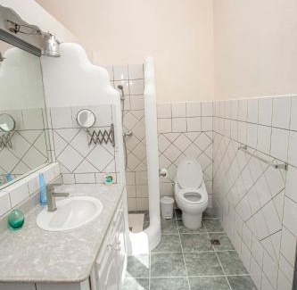 El Limon Villa | Lutix Village