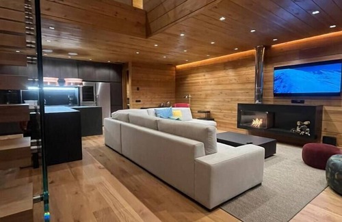 Pradollano Chalet De Esquí | Lux 12, Chalet de lujo a estrenar.