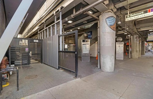 Lakeview Apartamento | Lux 1BR & 1BA Apartment in Belmont - Belmont 207