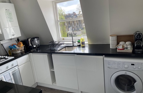 Belgravia Apartamento | Lux 2 bed apt close to Buckingham Palace, Big Ben,Houses of Parliament ,Harrods
