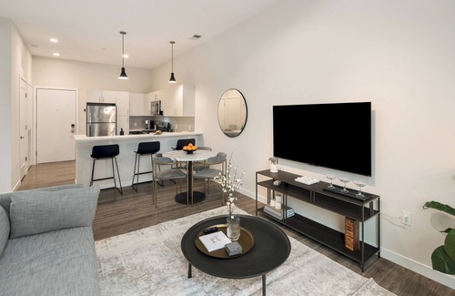 The Hill Apartamento | Lux 2BR Apt Downtown at Yale