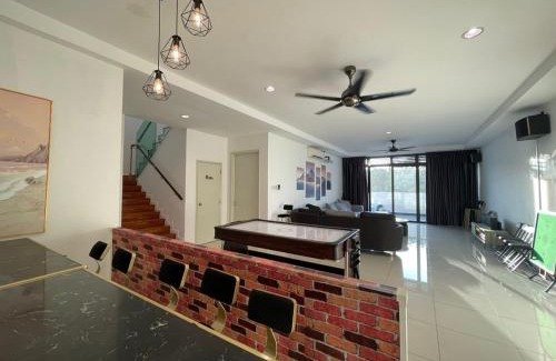 Iskandar Puteri Apartamento | Lux 3BR max 25pax Projector 160inch Netflix Iskandar Puteri near Legoland