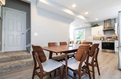 Des Moines Casa | Lux 4-Bedroom DSM Home, Great Location!