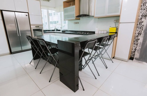 Taman Melawati Casa | Lux 6BR Home Private Rooftop Garden Kemensah KL