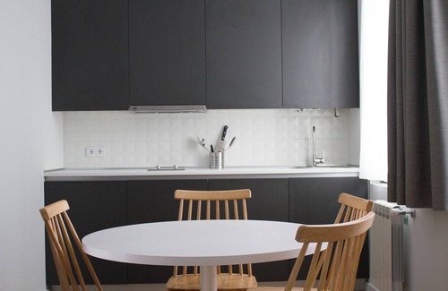 El Ensanche Zona Nuova Hotel | LUX Apartamentos Rosalia