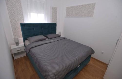 Cacak Apartamento | Lux Apartman "Gold" - Cacak