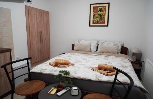 Kikinda Apartamento | LUX Apartmani