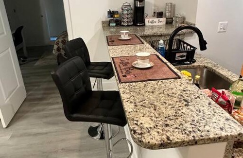 Downtown Baltimore Apartamento | Lux Apartment Queen bed Downtown Baltimore, free parking