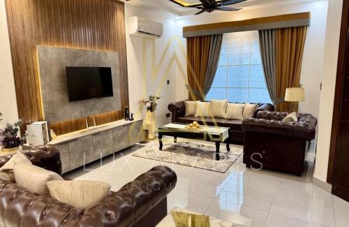 Mirpur Casa | Lux Aparts Holiday Home Citi Housing Jhelum