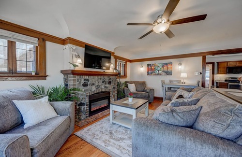 Bay View Casa | Lux Bayview Nest: Near Downtown