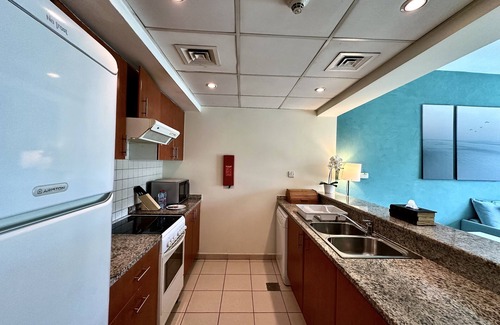 The Greens Apartamento | Lux BnB I Turia Tower I Lake & Garden View