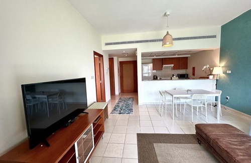 The Greens Apartamento | Lux BnB I Turia Tower I Lake & Garden View